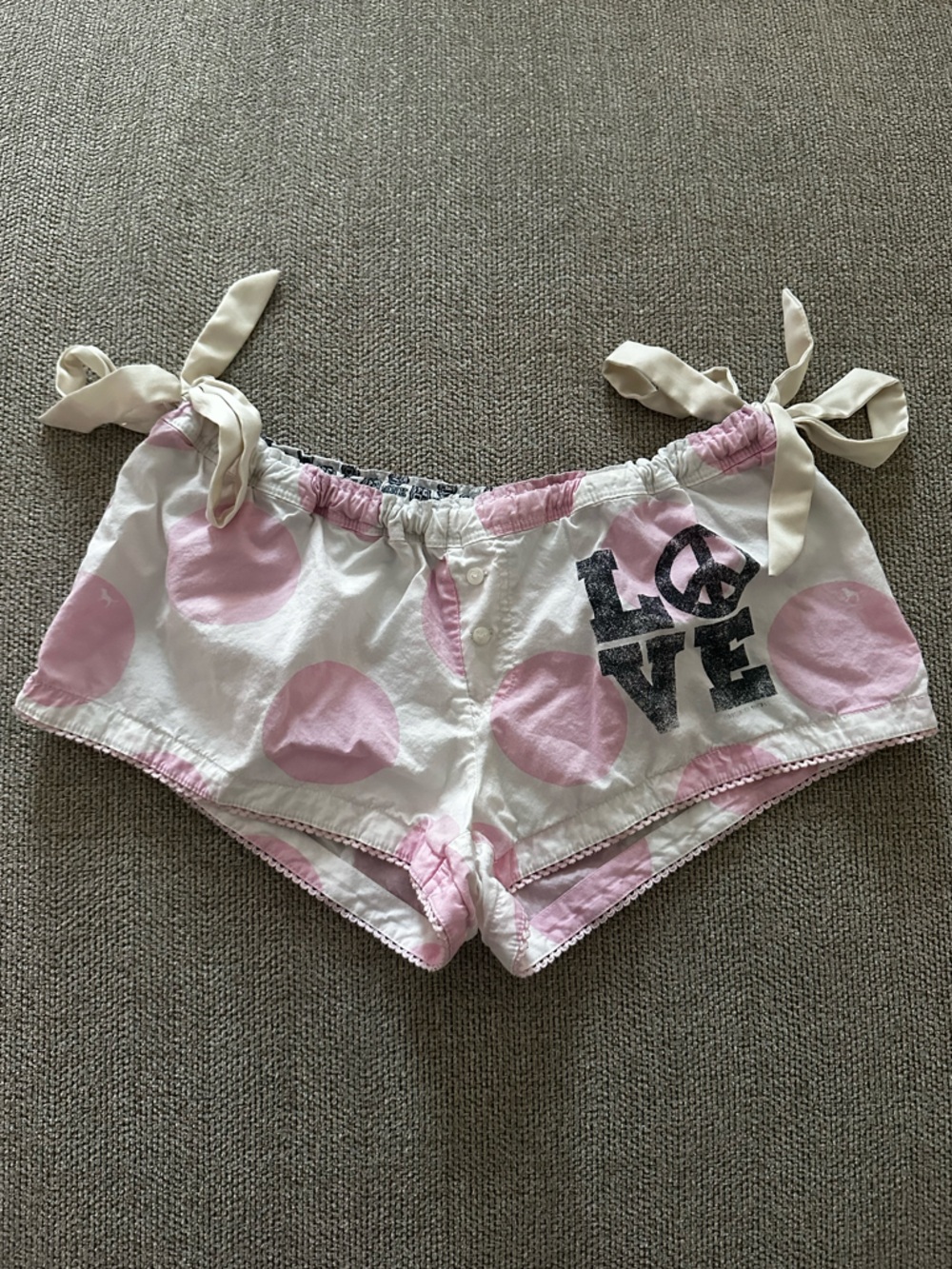 Y2K Victoria's Secret White Shorts with Pink Polka Dots